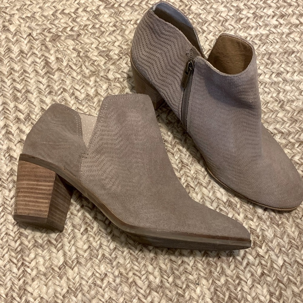 Lucky Brand Gray Heeled Boots - Picture 2 of 4